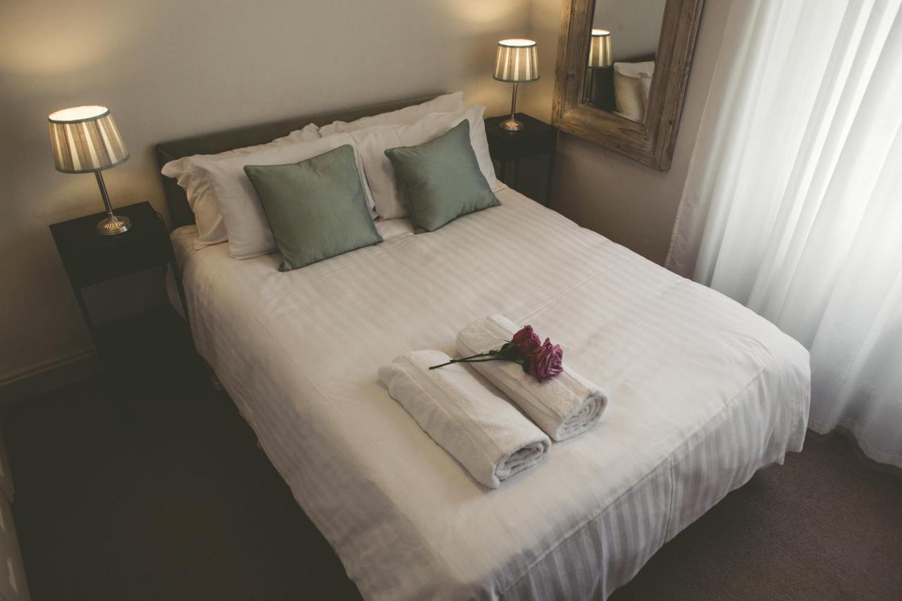 Hotel Blue Pigeons Worth  Zimmer foto